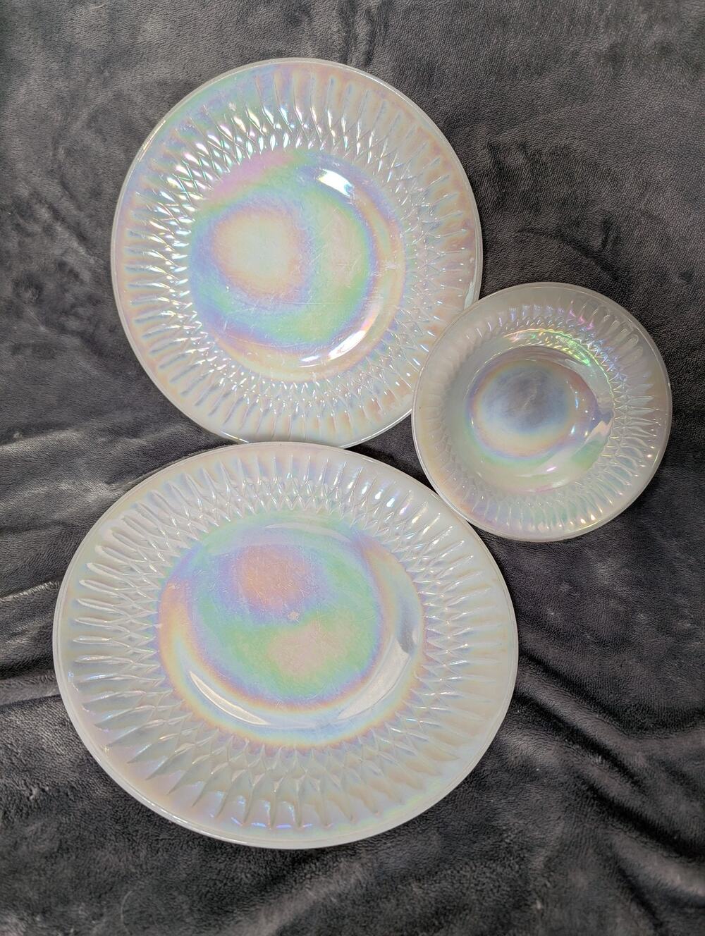 Federal Glass Iridescent Sunburst Plates & Bowl Set 3-Piece Moonglow Vintage